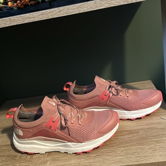 North Face Vectiv Hypnum Sneakers - Picture 3 of 6